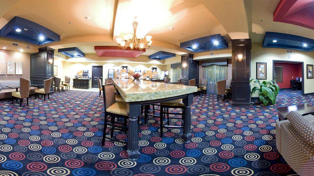 Holiday Inn Express & Suites Huntsville By Ihg Eksteriør bilde