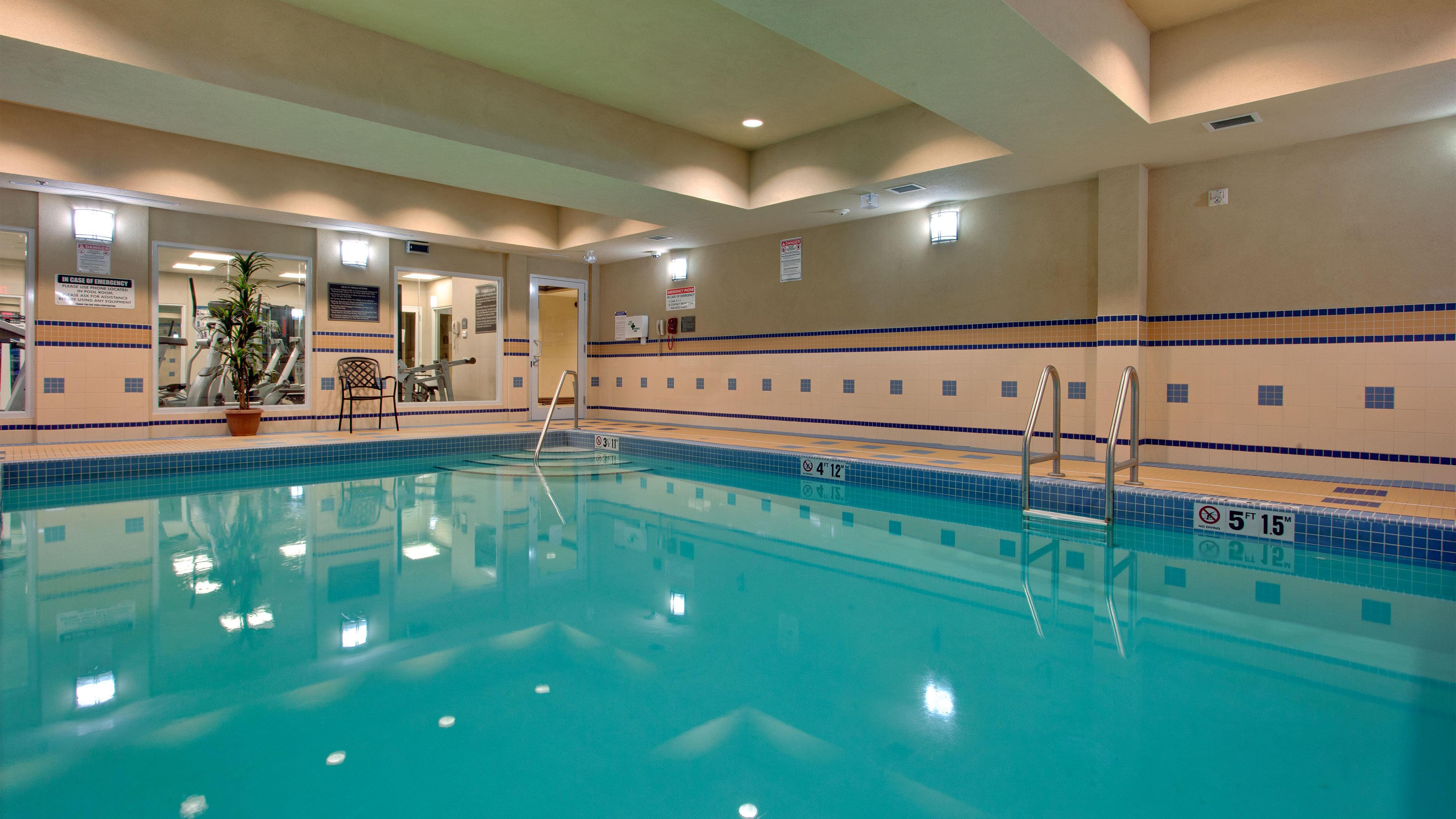 Holiday Inn Express & Suites Huntsville By Ihg Eksteriør bilde