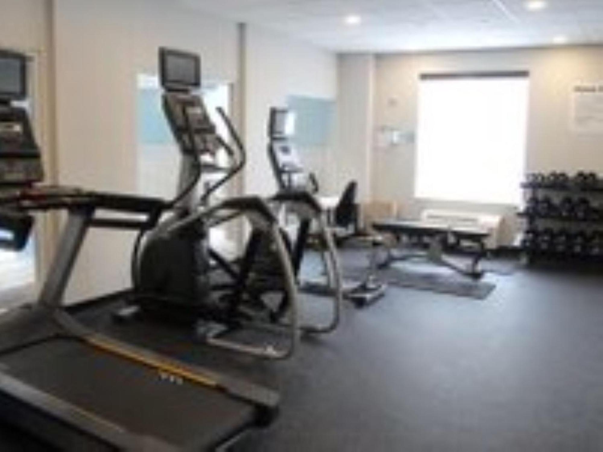 Holiday Inn Express & Suites Huntsville By Ihg Eksteriør bilde
