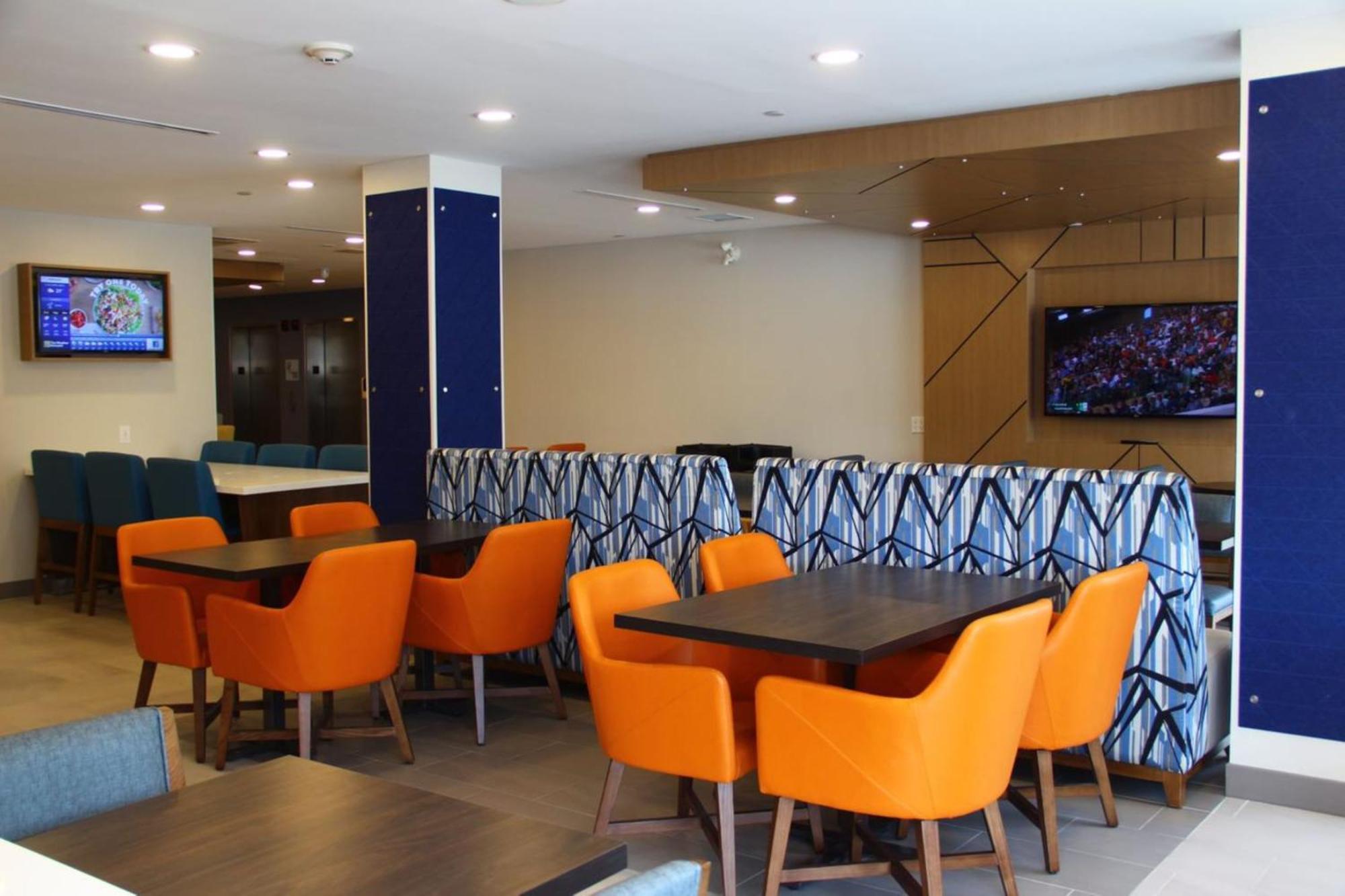 Holiday Inn Express & Suites Huntsville By Ihg Eksteriør bilde
